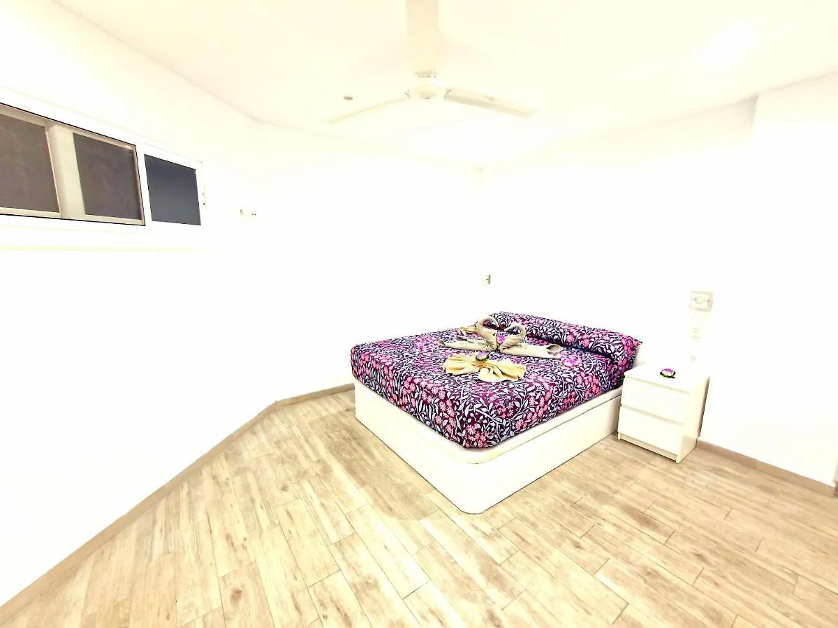 Luxury San Marino Apartment & Pool View Los Cristianos  Holiday home Los Cristianos (Tenerife)