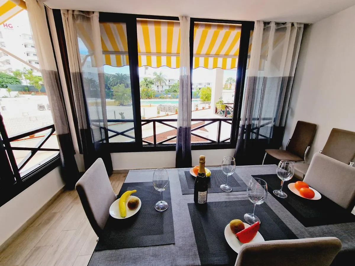 Luxury San Marino Apartment & Pool View Los Cristianos  Holiday home